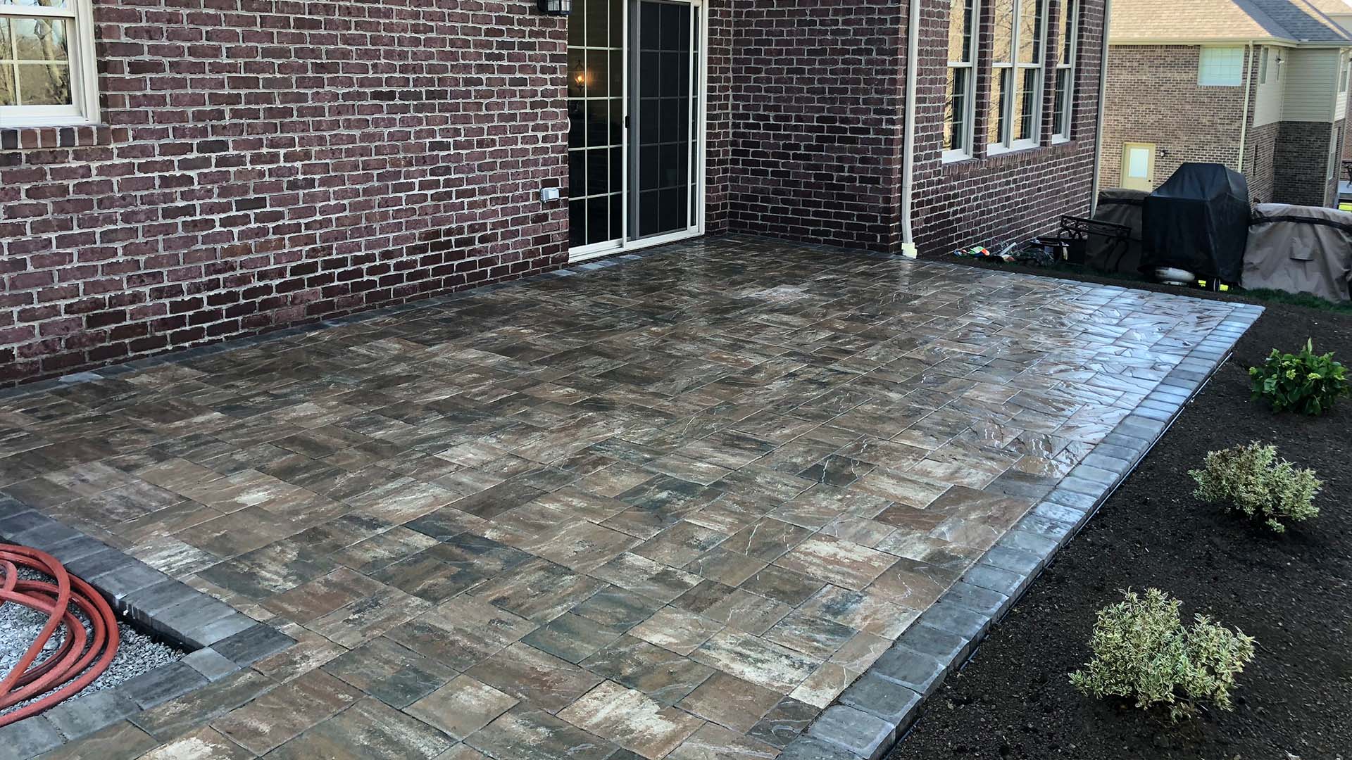 Paver patio installed by Q&A Landscaping