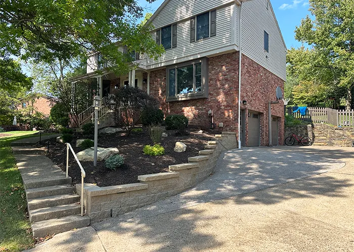 Natural stone landscaping in Pittsburgh