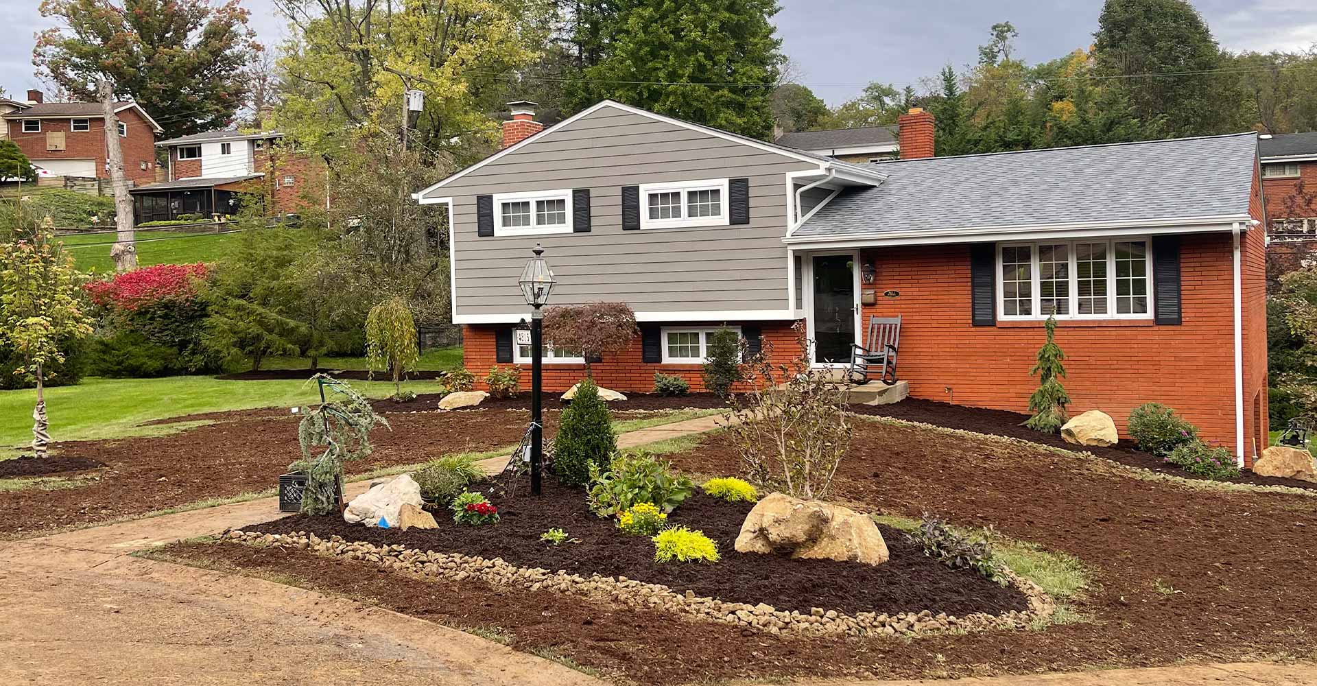 Tight mulch installation