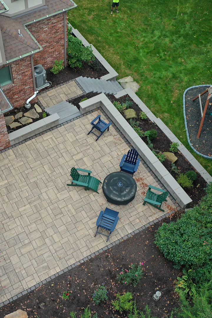 Patio and retaining wall installation project in Pittsburgh